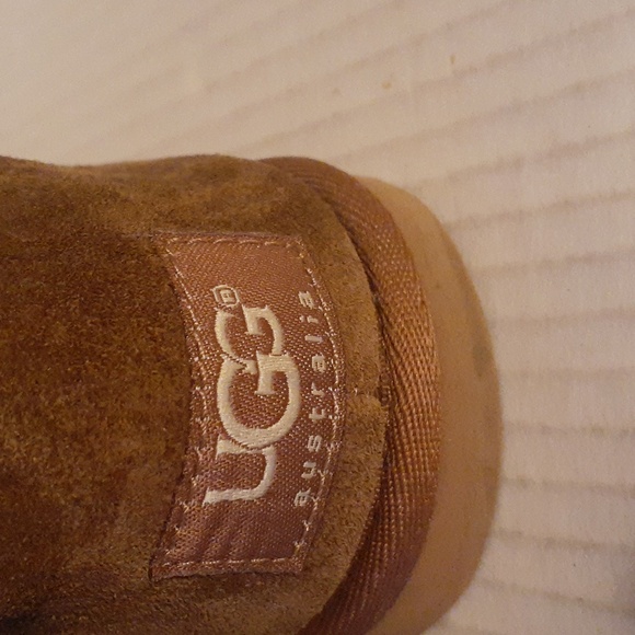 UGG women's lace-up bow boot - Picture 7 of 10